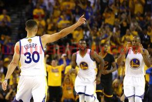 2015nba总决赛第一场